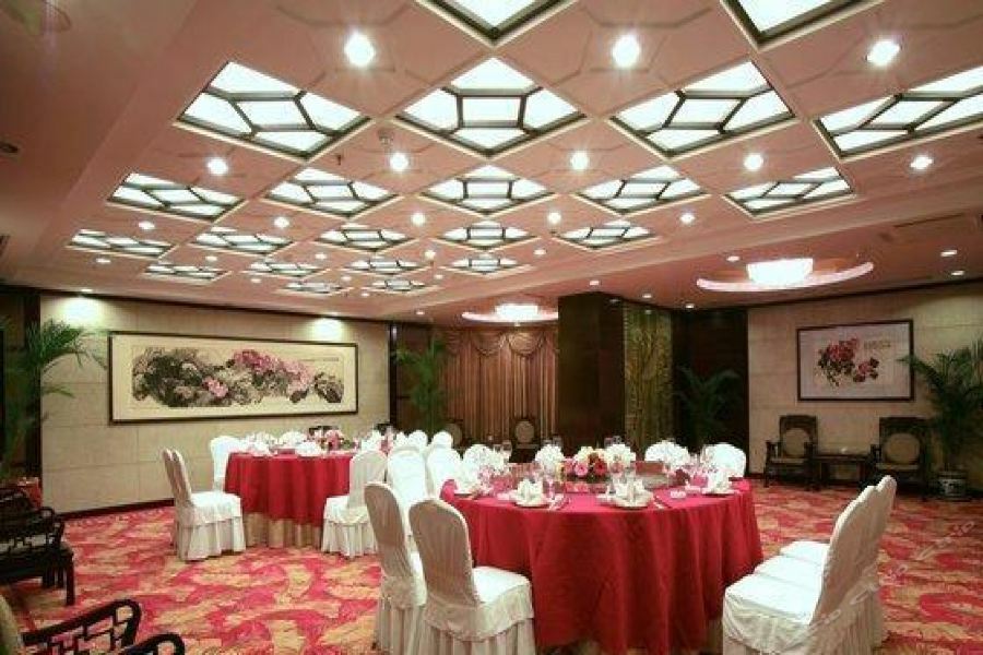 Kunming Jinjiang Hotel Екстер'єр фото